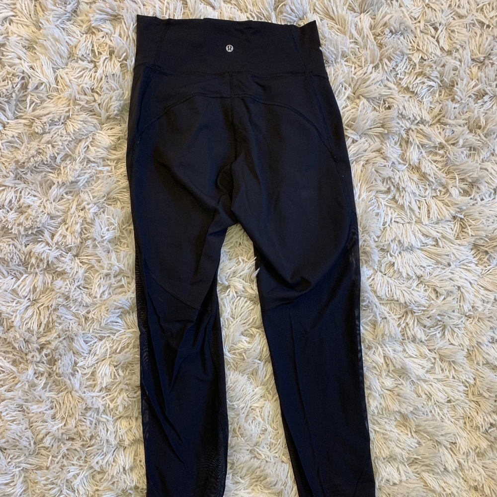 LuluLemon Mesh Legging (Full Length)